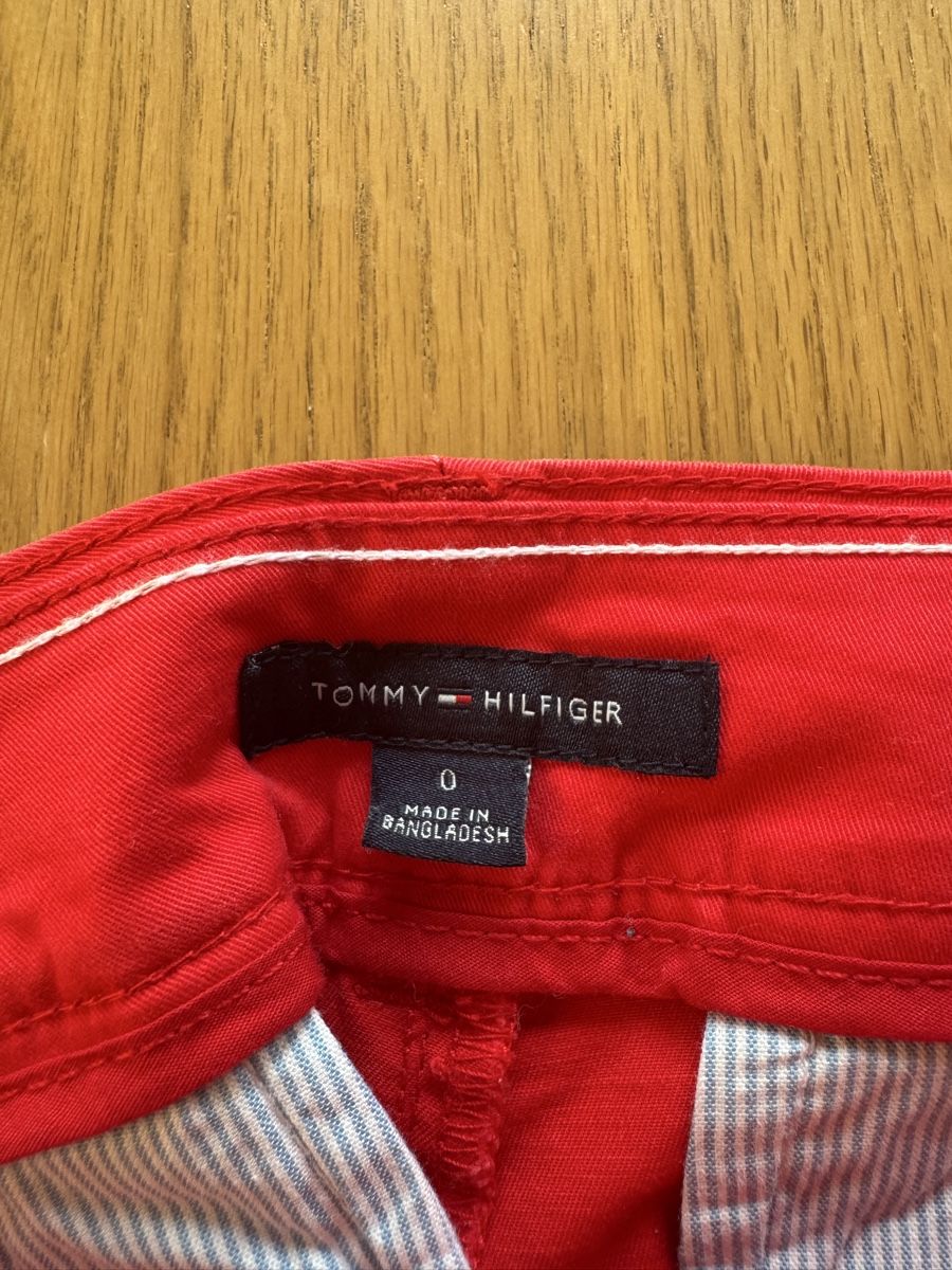 Tommy Hilfiger Hosen: Tommy Hilfiger Hose rot  – Neu (gemäss Beschreibung) aus Liestal von lea_j9xn 1
