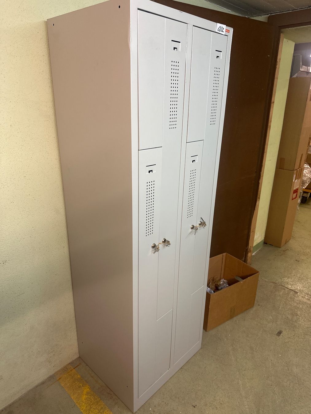 Garderobe: neuer Z-Spind Amsterdam eurokraft basic statt 445.- – Neu (gemäss Beschreibung) aus Necker von liq24 3