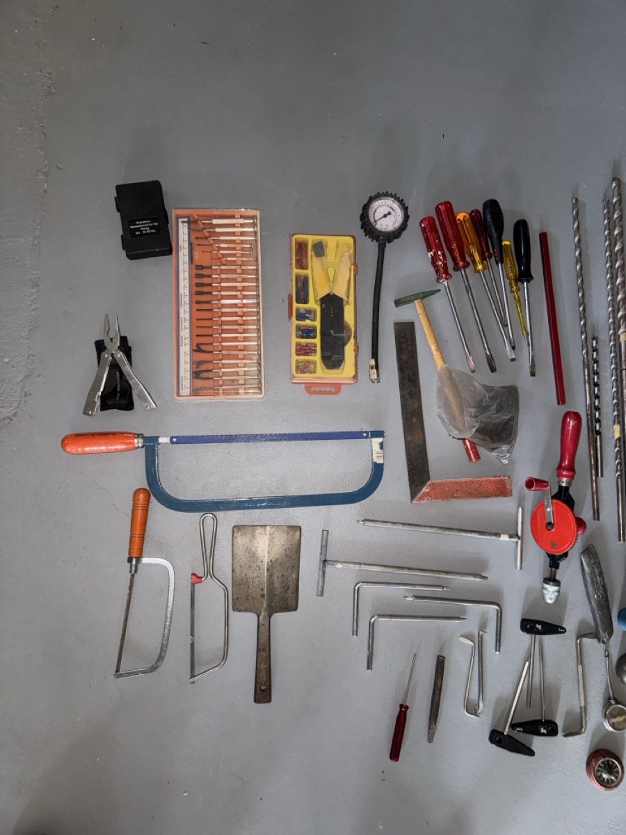 Tous les outils: Div. Werkzeug – D'occasion à Rickenbach LU par Trixis65 1