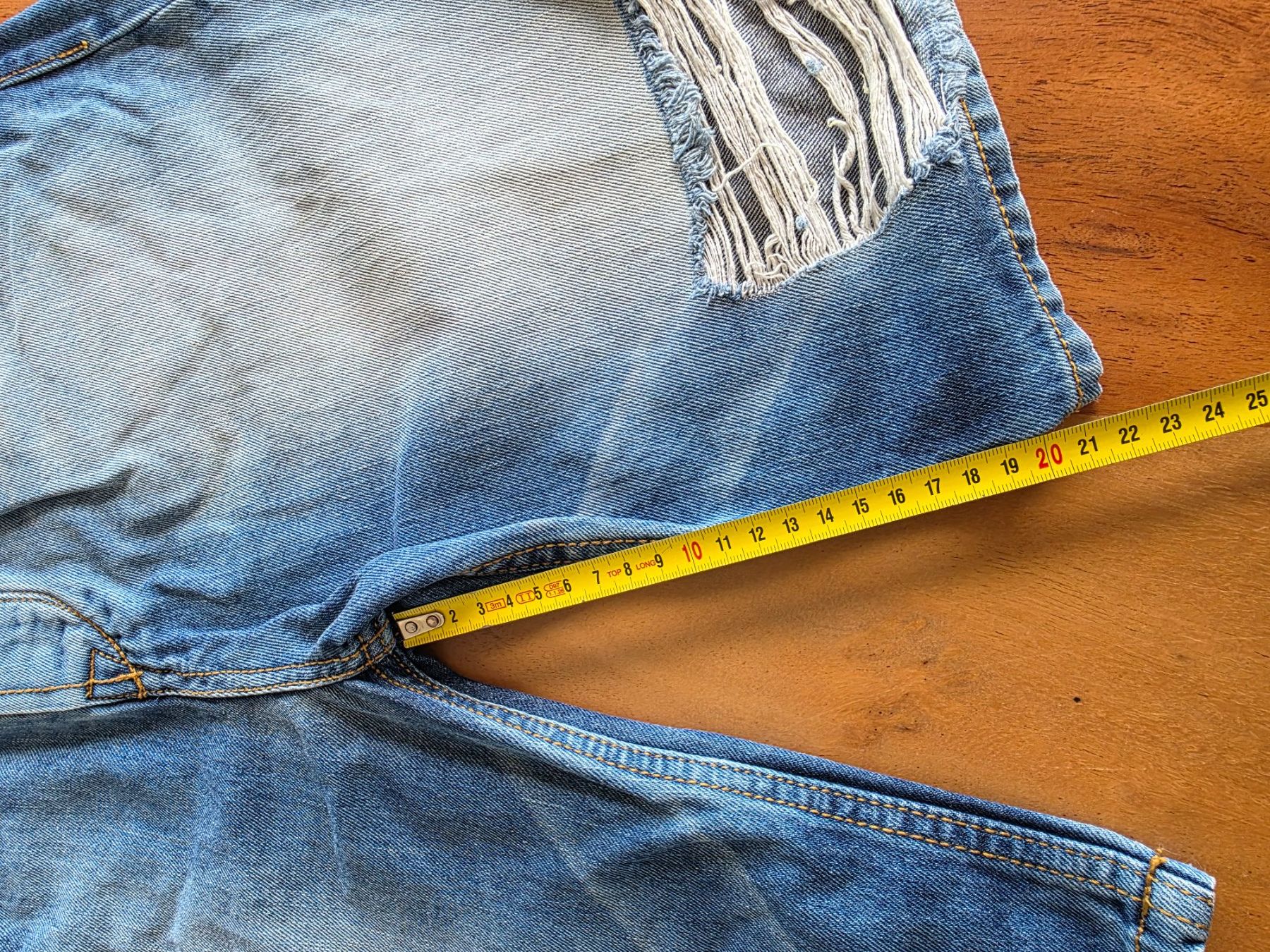 Jeans: Jeans Short Pull&Bear Unisex Blau Grösse 42 Baumwolle. – Usato da Zürich venduto da Leica.C89 8