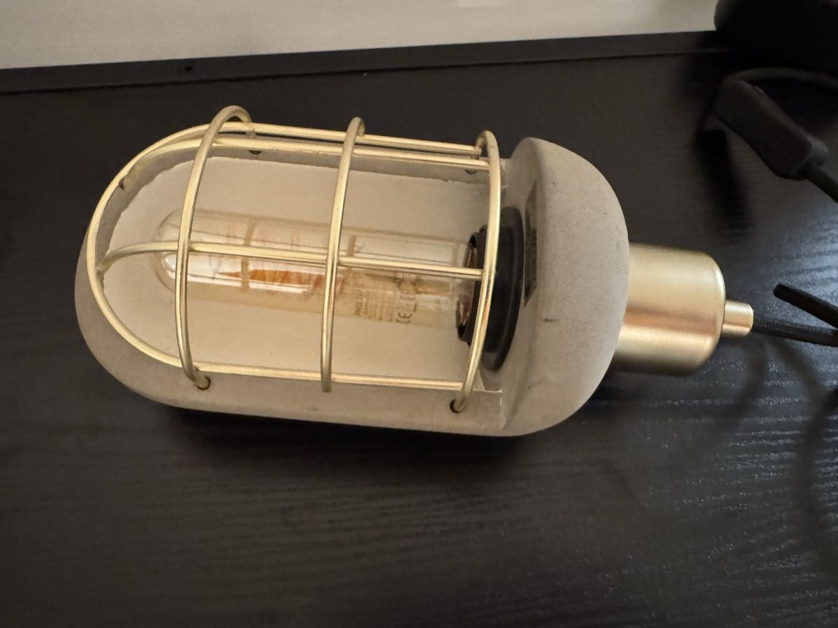 Lampes: Lampe Betonoptik – D'occasion à Hölstein par chap3ron 1