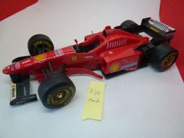 F1 Ferrari F 310 - 1996 -Michael Schumacher -MAISTO - 1:24