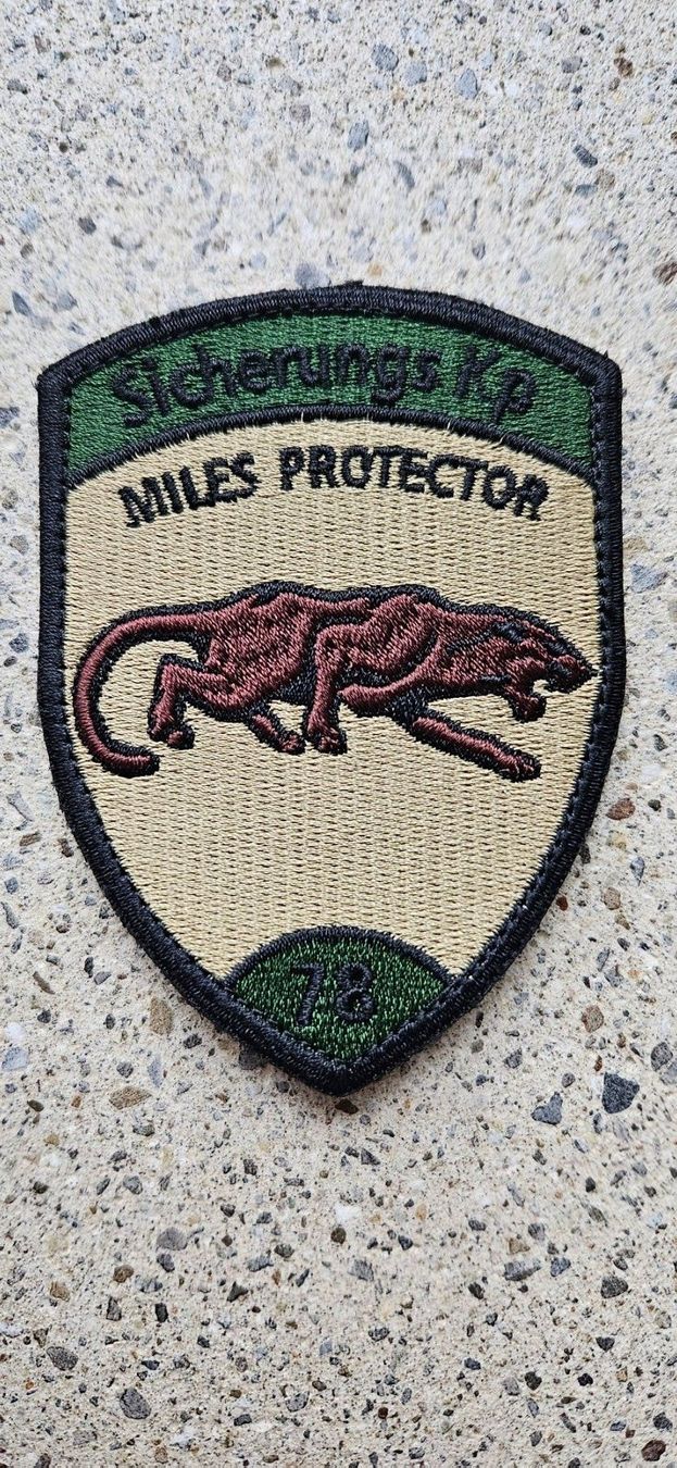 Schweizer Armee Placchette & Badge:  Badge Infanterie 78 mit klett ***   – Nuovo e nell'imballaggio originale da Riedholz venduto da fr_sIruP