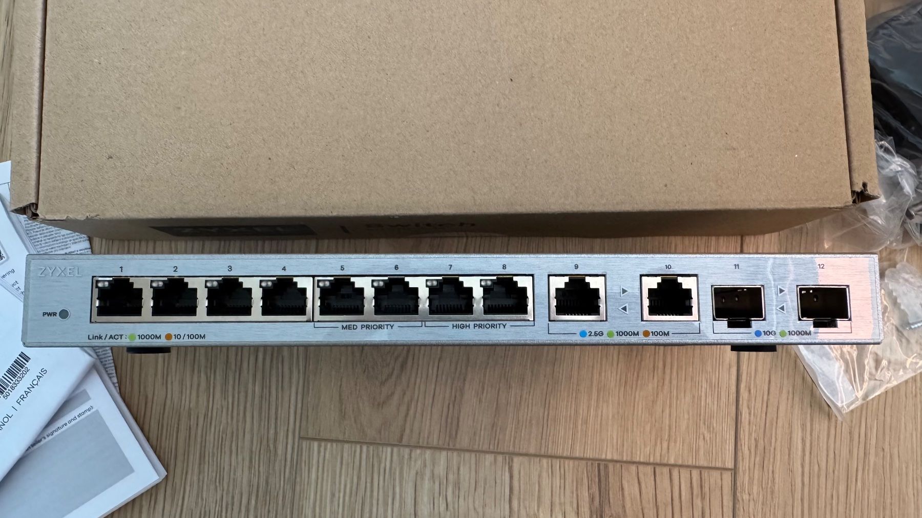 Zyxel Hubs & Switches: Switch ZYXEL XGS1010-2 – D'occasion à Grattavache par nic604 1