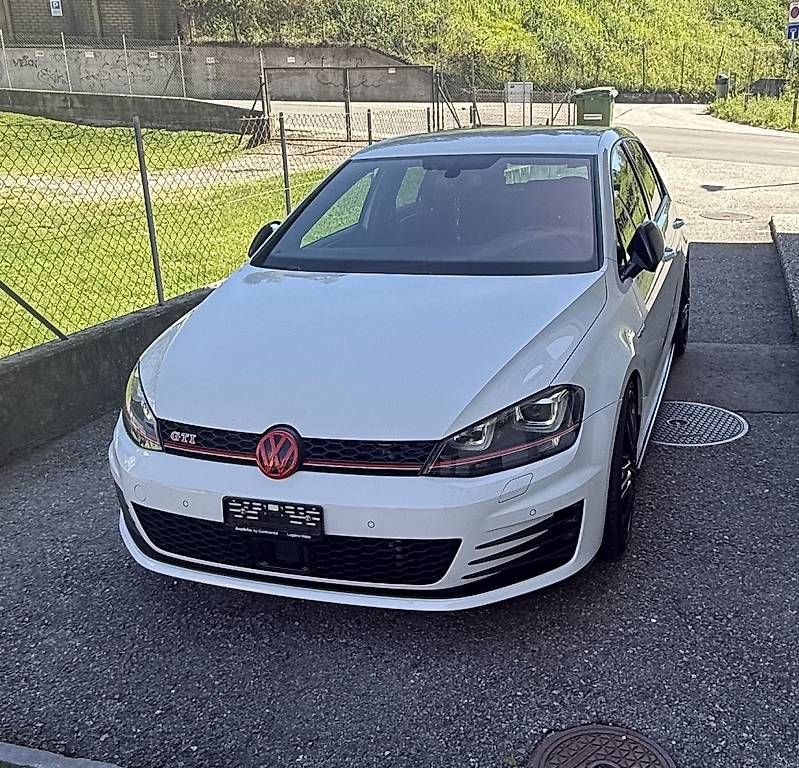 Automobili: Vendo golf gti  – Usato da Mendrisio venduto da sen_wt22 2