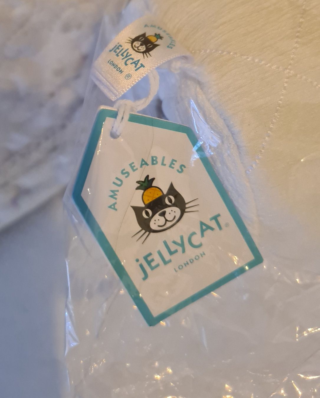Jellycat Spielzeuge: Jellycat WC Papier, Toilet Roll 13 cm – Neu und originalverpackt aus Winterthur von bibummi 4