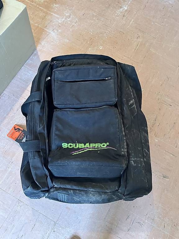Zaini: Tauchrucksack – Usato da Liestal venduto da FlomiVivi