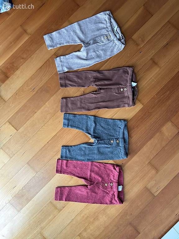Lotti & Set di vestiti: Dünne Hosen / Leggins, 68/74 – Usato da Alterswil FR venduto da florep