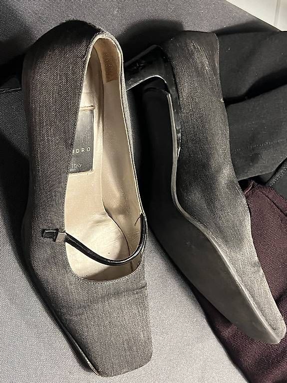 Scarpe da donna: scarpe tacchi – Usato da Minusio venduto da www_6ybt 3