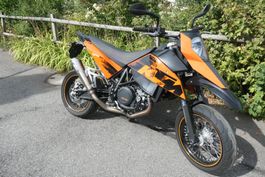 KTM 690 SM Supermoto Motorrad