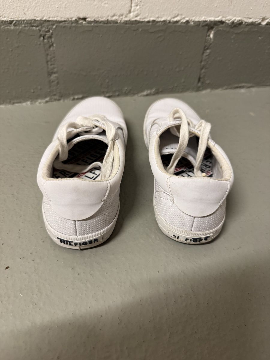 Tommy Hilfiger Scarpe per ragazzi: Kinder Schuhe Grösse 34 – Usato da Zürich venduto da MaSte 2