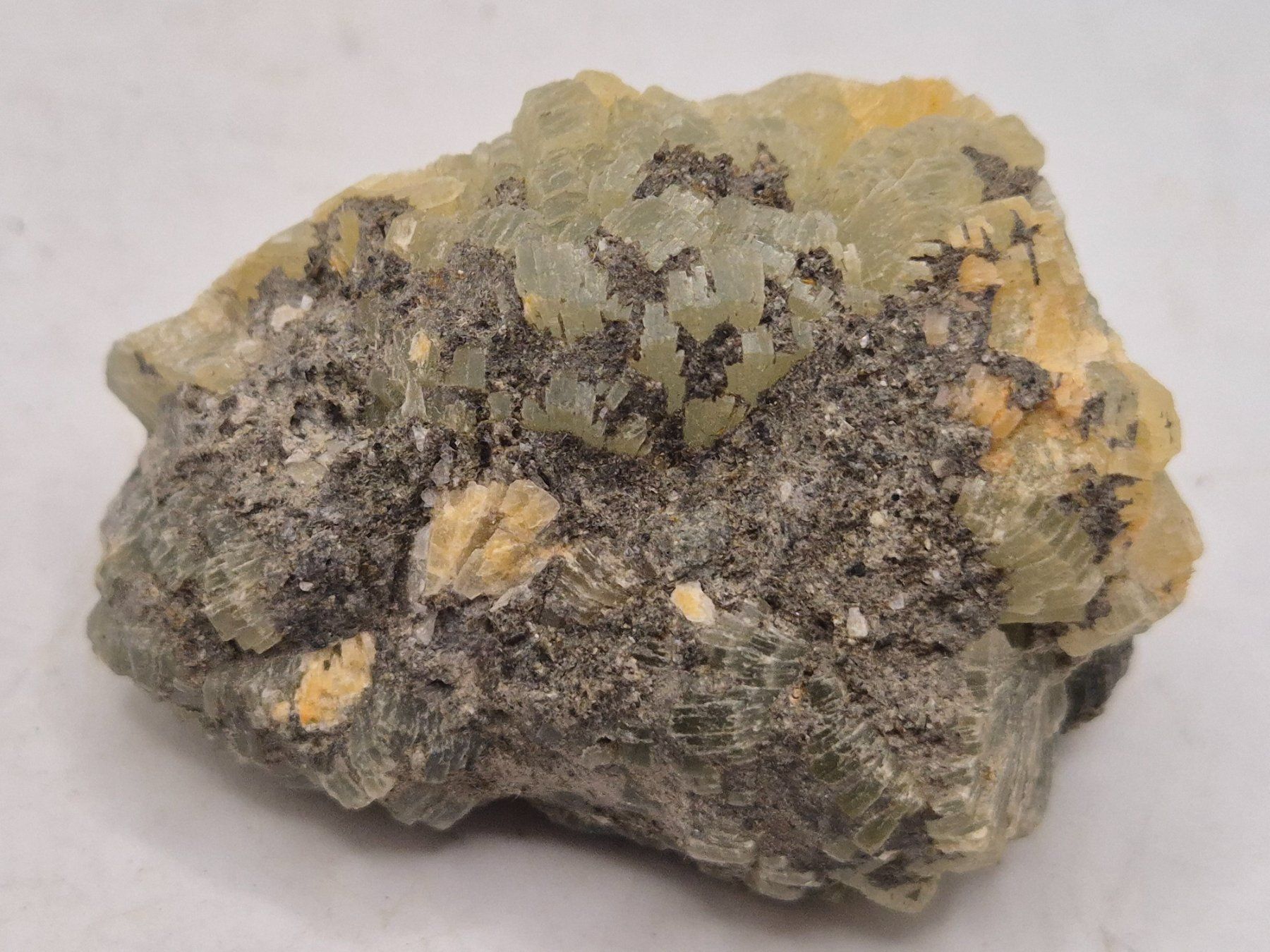 Mineralien & Heilsteine: Prehnit, Marokko (28) – Neu und originalverpackt aus Winterthur von LukasMineralienOase