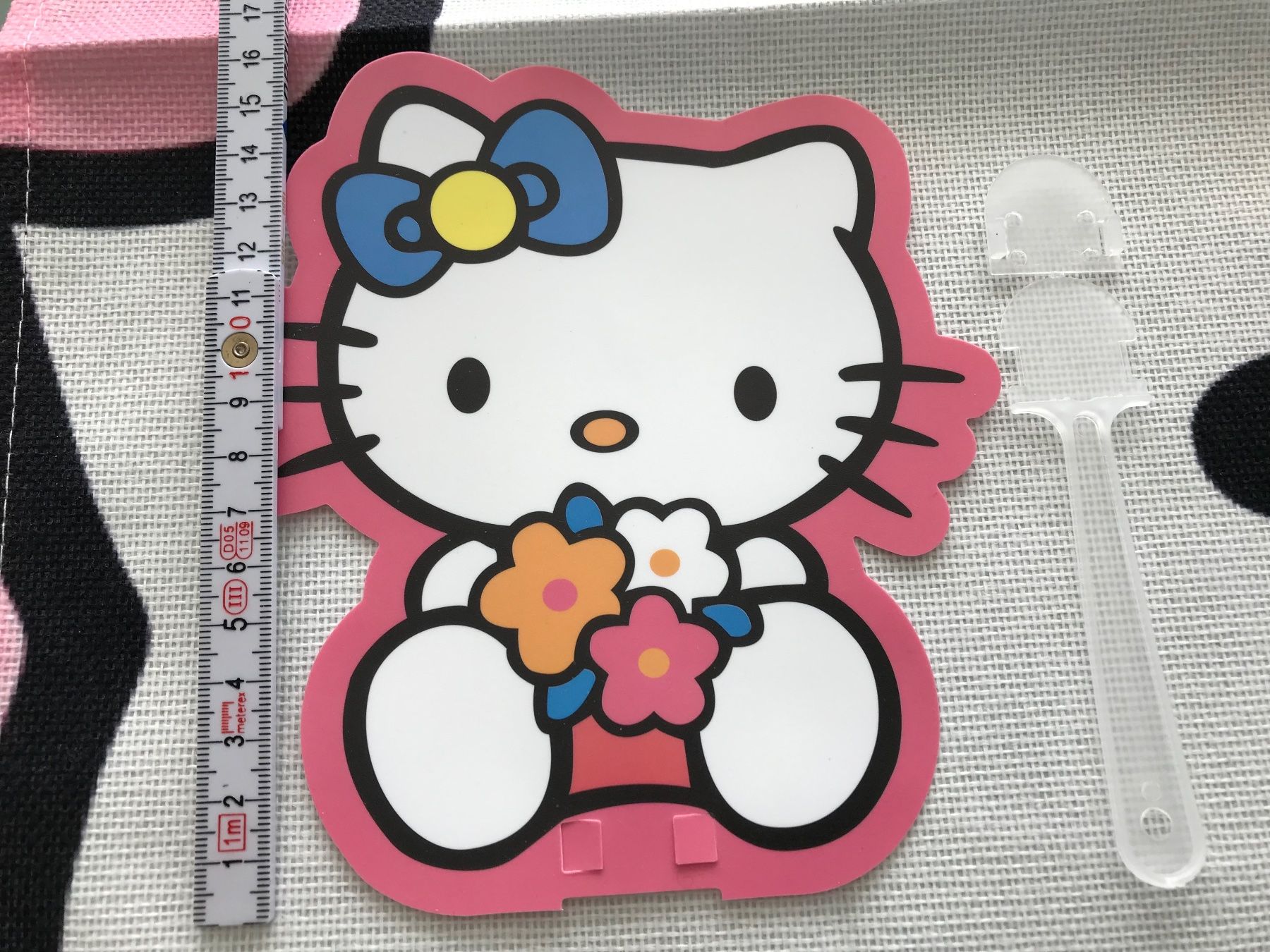 Hello Kitty Spielzeuge: Hello Kitty Fächer mit Griff neu – Neu und originalverpackt aus Niederteufen von mix18