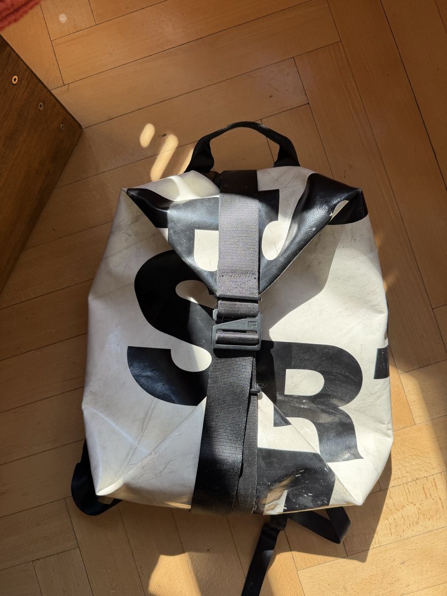 Freitag Zaini: F511 Skipper Freitag Reisetasche Rucksack – Usato da Baden venduto da jessicachrist