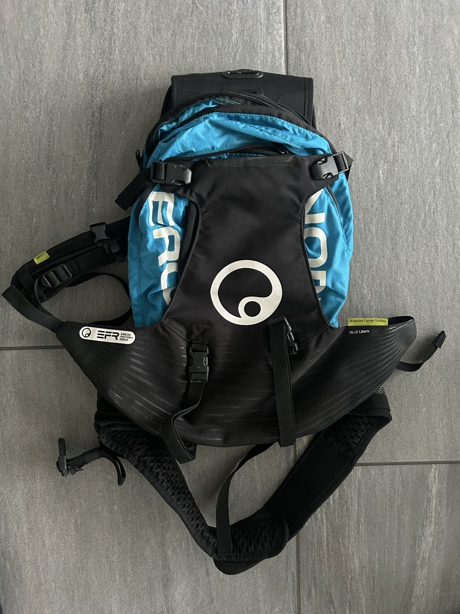 Ergon Zaini: Ergon BA3 Super Enduro Rucksack (Fahrradrucksack) – Usato da Merenschwand venduto da ___niggi___ 3
