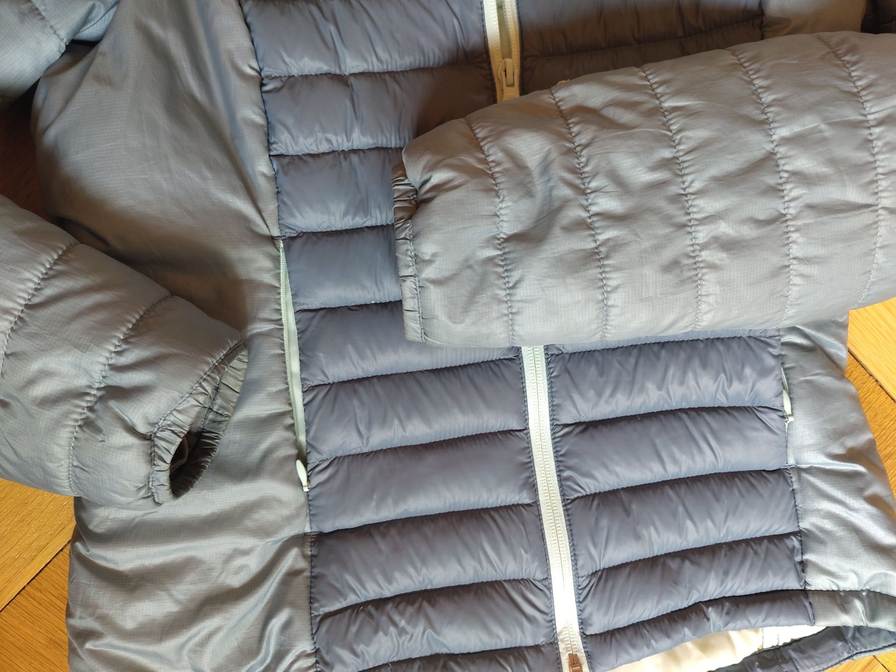 Decathlon Jacken: Daunenjacke – Gebraucht aus Bern von Linii 2