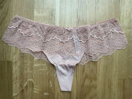 Victoria’s Secret Lace Panty M NEW