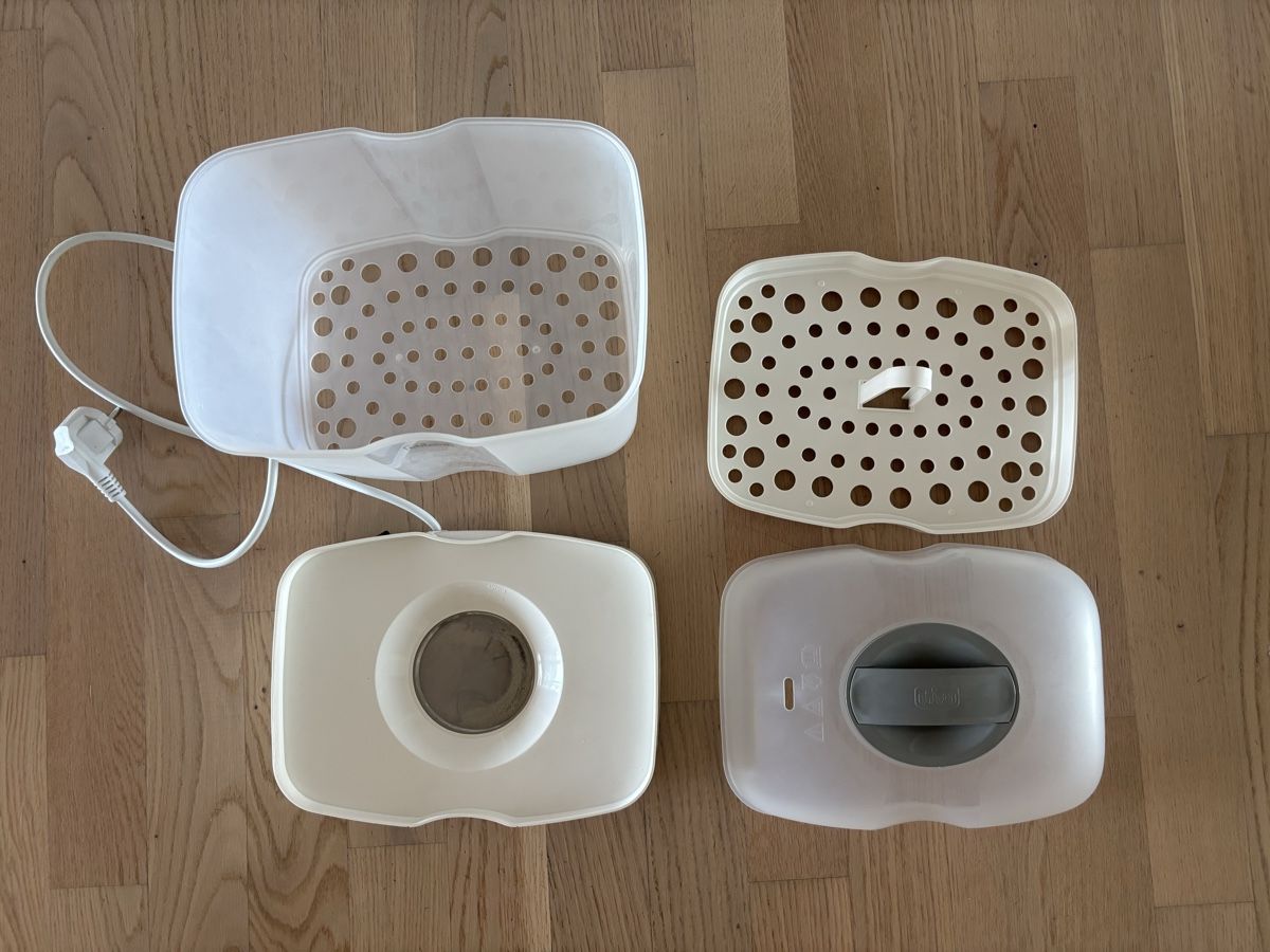 Chicco Pasti del neonato: Chicco Bottle Warmer and Sterilizer- EU plug – Usato da Basel venduto da TG_67 1