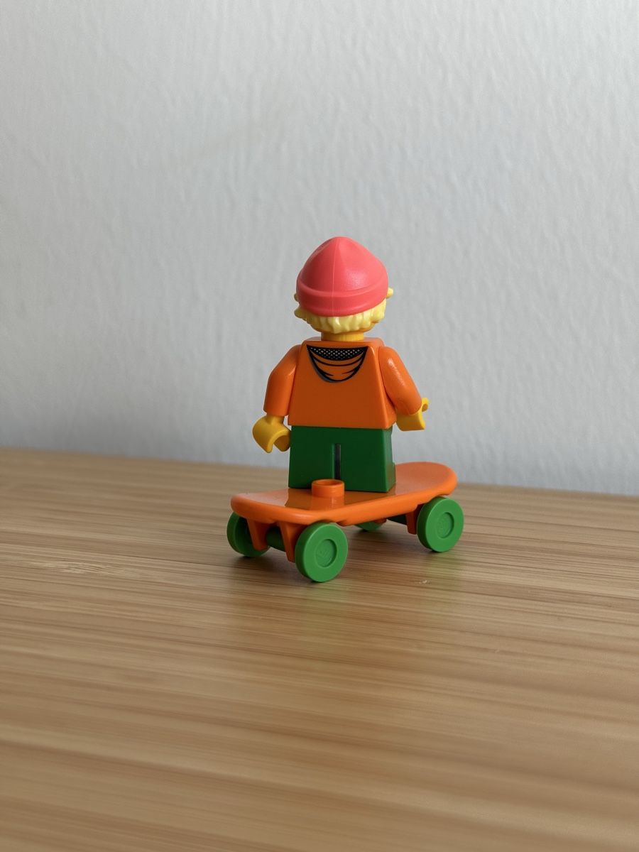 Lego Giocattoli: Lego Junge mit Skateboard – Nuovo (secondo la descrizione) da Neuhausen am Rheinfall venduto da Laghi 1