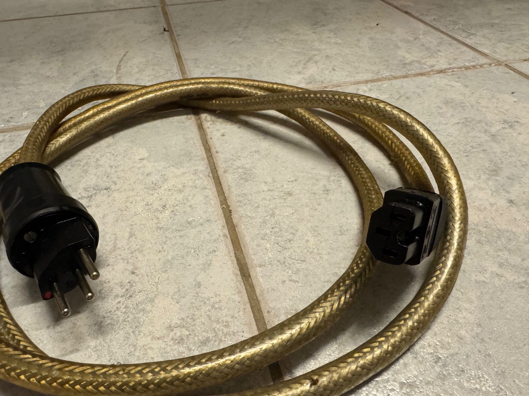 Cavi: Audio Agile Power Wire Netzkabel 2 m – Usato da Trimbach venduto da ELITA-5 1
