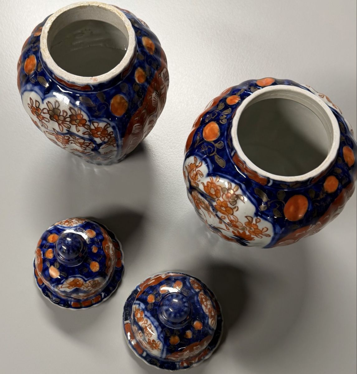 Vase & Récipients: 2 Imari Deckelvasen – D'occasion à Allschwil par ILLUGO 5