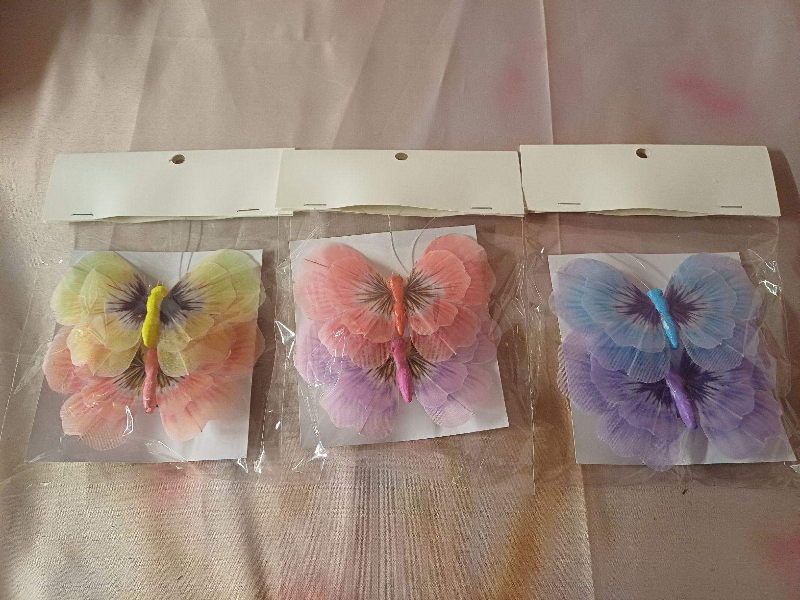 Tutte le decorazioni: neu: 6x bunte Schmetterlinge Deko mit Clips – Nuovo e nell'imballaggio originale da Nassen venduto da verrueckt