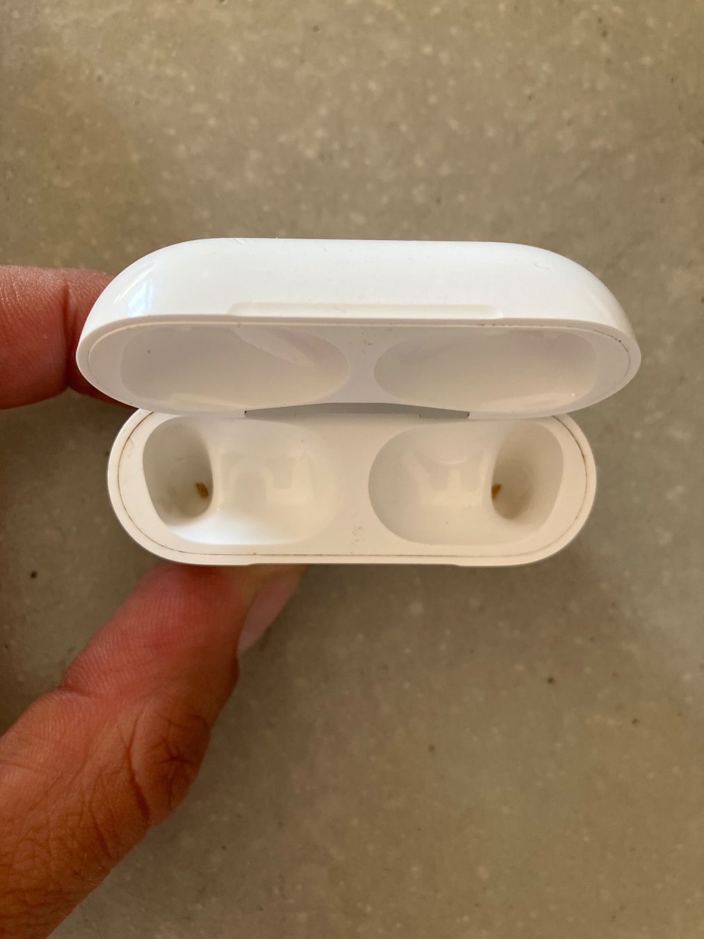 Apple Casques audio: APPLE Air Pods Pro 2 – D'occasion à Lausanne par mr.v 3