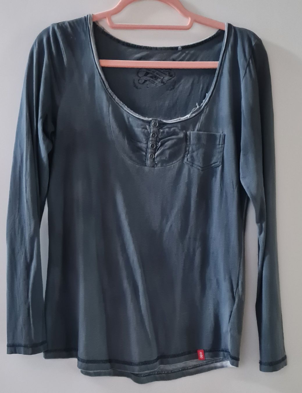 Esprit T-shirt: LangarmShirt Esprit Grösse L – Nuovo (secondo la descrizione) da Bäriswil BE venduto da irwu