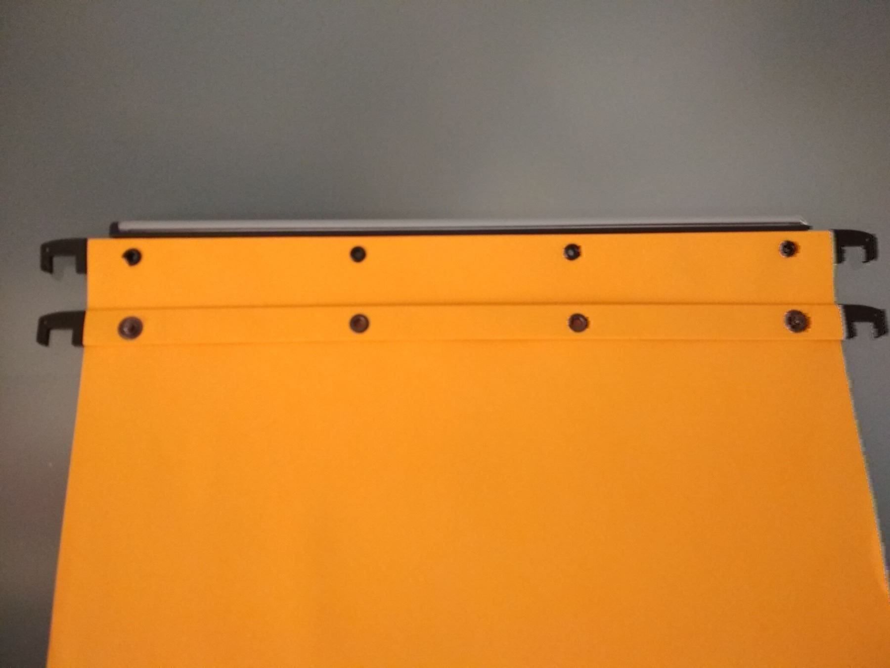 Ciondoli: L'OBLIQUE Hängemappe A4 AZO-30 Orange – Nuovo e nell'imballaggio originale da Bäch SZ venduto da Swissy46 1