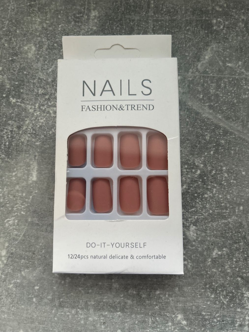 Künstliche Fingernägel: Press-On Nägel – Neu und originalverpackt aus Oberurnen von simgug 1