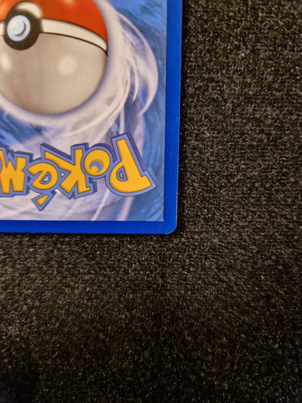 Pokémon Sammelbilder & Trading cards: Pikachu 241/236 Cosmic Eclipse Holo - LP - FR – Gebraucht aus La Chaux-de-Fonds von LVMF 6