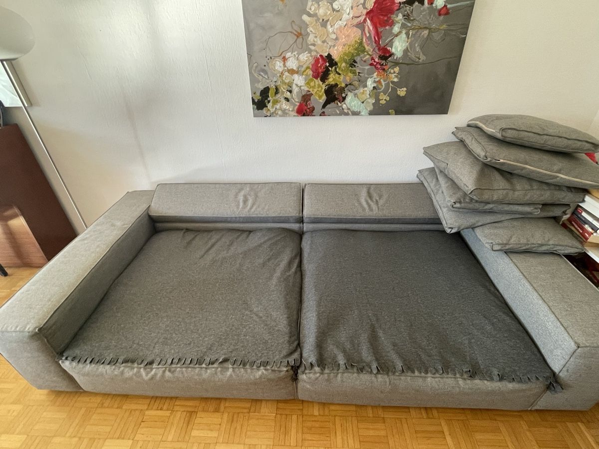 Sofas: Dunkelgraues Sofa ab 1 CHF – D'occasion à St. Gallen par LeonKleine 4