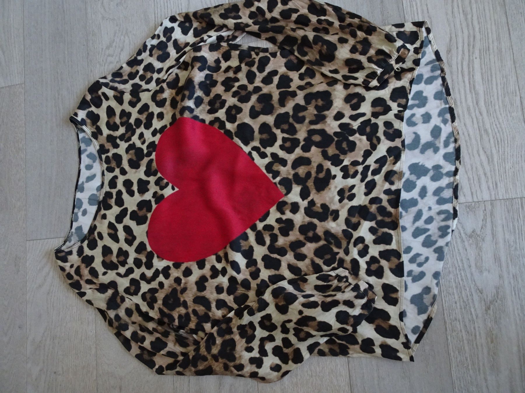Top: Designer Top 100 % Seide, langarm, Gr. 42 – Nuovo (secondo la descrizione) da Winterthur venduto da Riiita 1