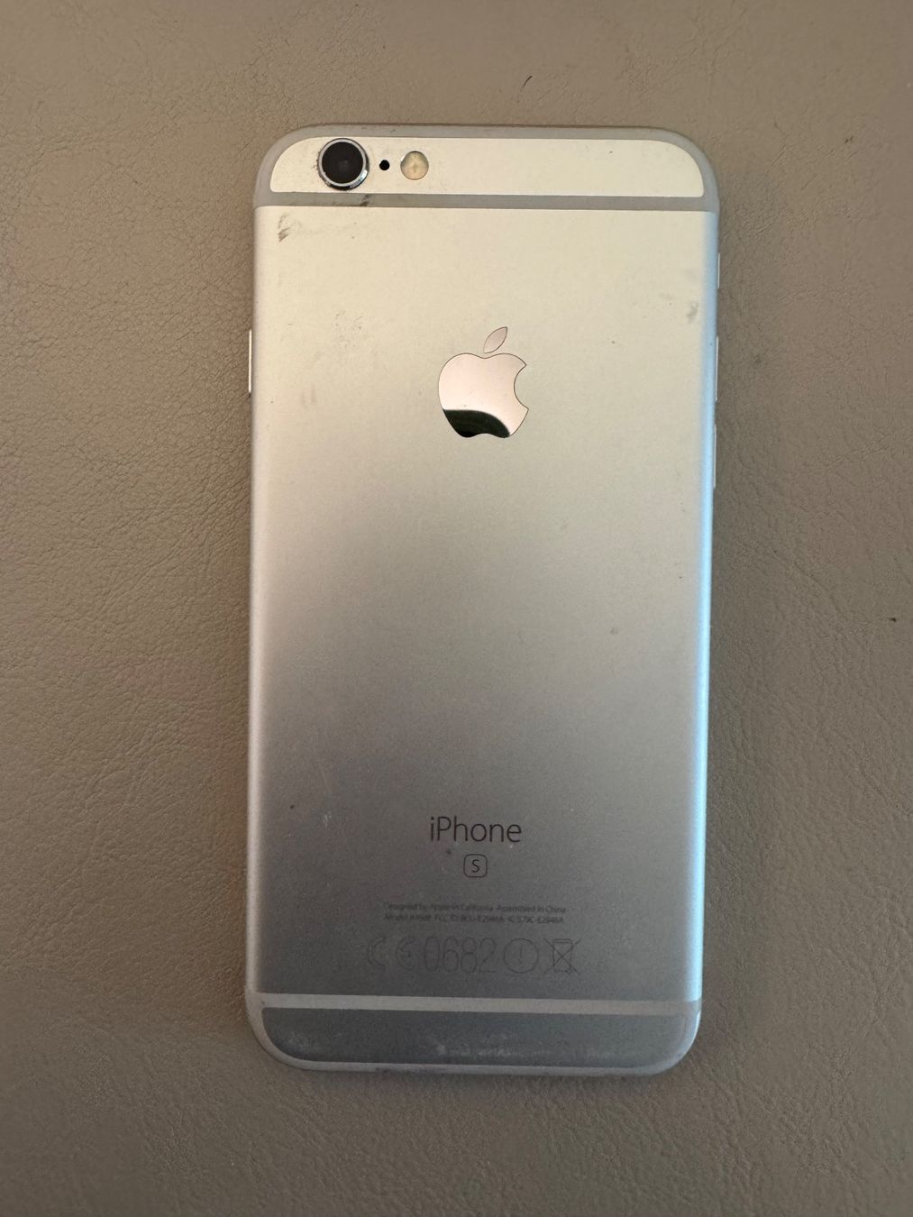 Apple Portables: iPhone 6S – Défectueux à Adliswil par Busys 1