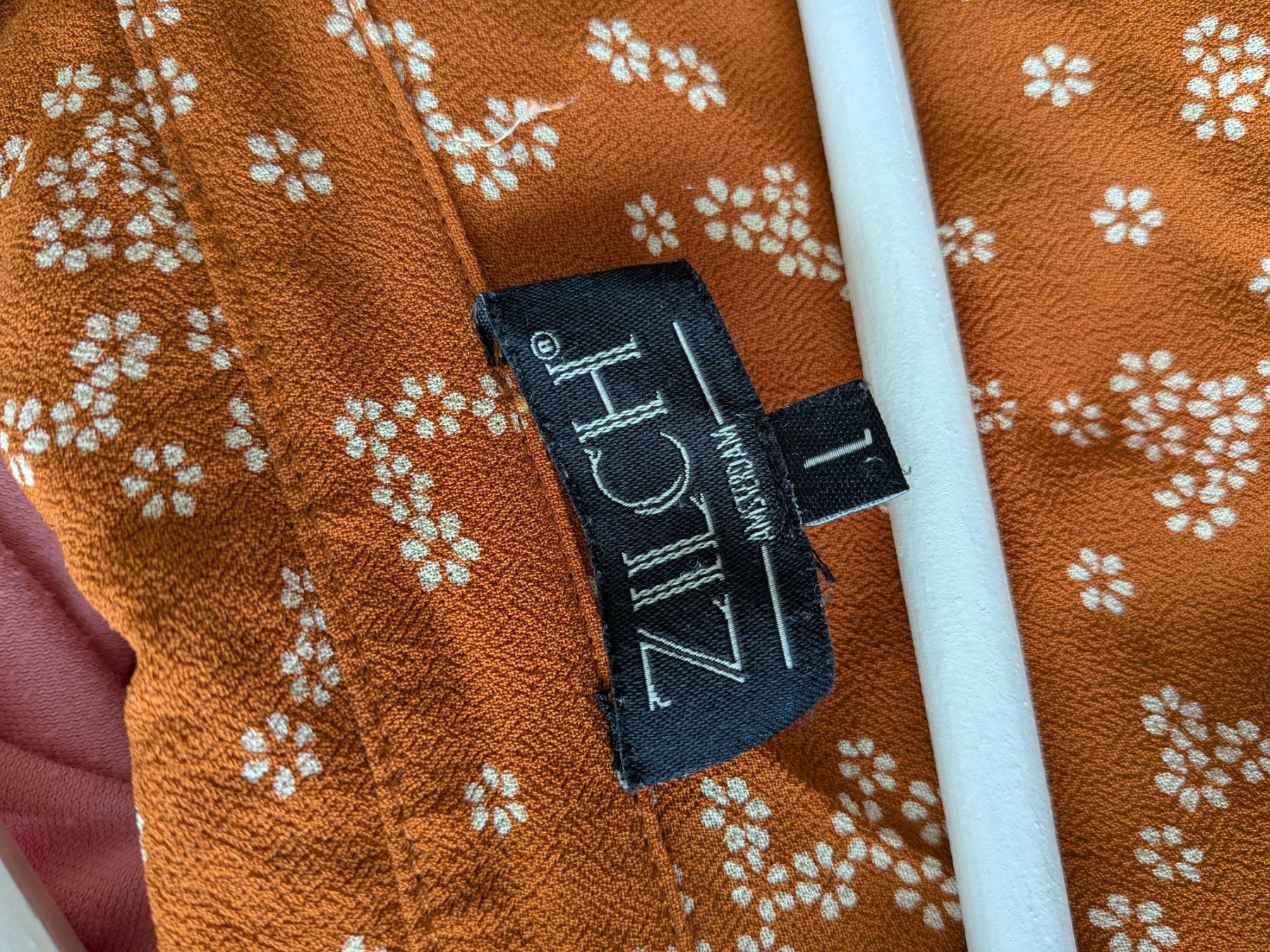 Blusen: Bluse aus Viskose Grösse L – Gebraucht aus Zürich von mizuuu 1