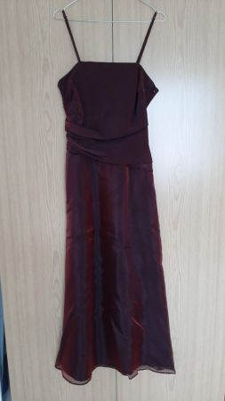 Elegantes Abendkleid Gr. 38, Bordeauxrot, Festlich