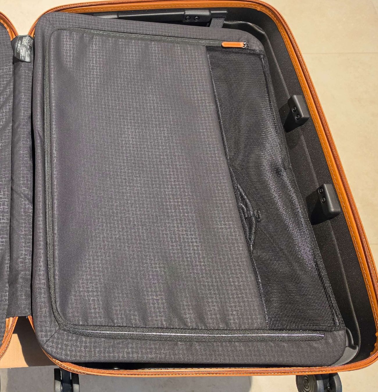Samsonite Valigie: Samsonite Lite-Cube DLX Spinner Midnight Blue – Nuovo e nell'imballaggio originale da Richterswil venduto da Option666 4