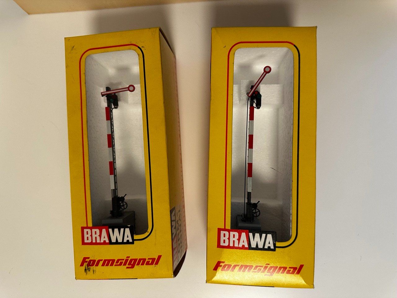 Brawa Modellini di ferrovie: 2 Stück Formsignale BRAWA  OVP  H0 – Nuovo (secondo la descrizione) da Greppen venduto da zaza03