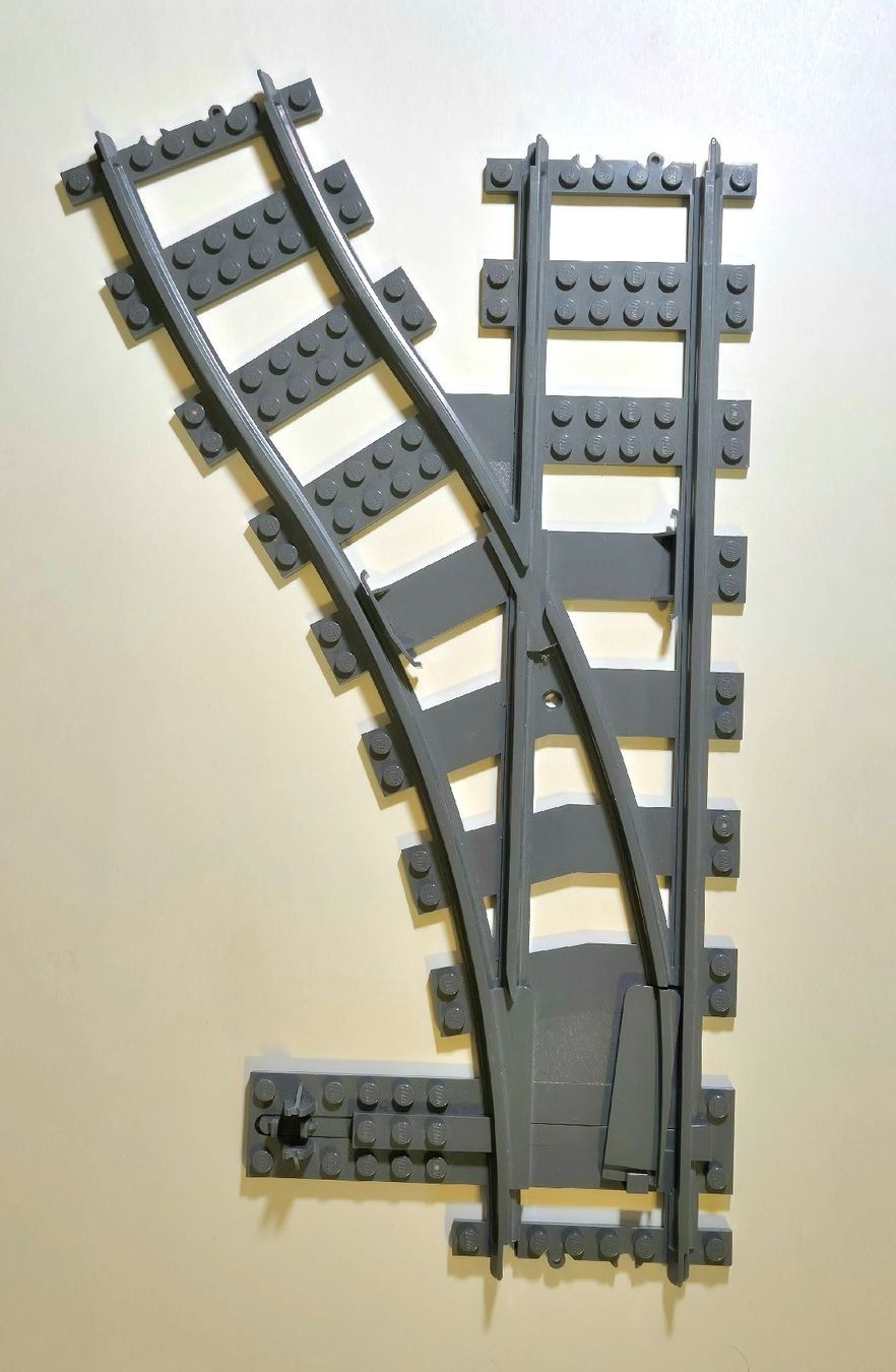 Lego Giocattoli: Lego Eisenbahn Weiche RC rechts + links + Schalter – Usato da Russikon venduto da RemosBausteine 1