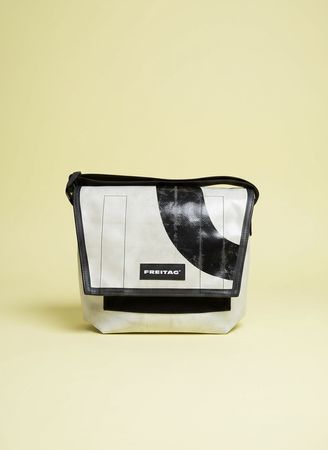 Freitag Tasche Messenger Bag weiss schwarz guter Zustand