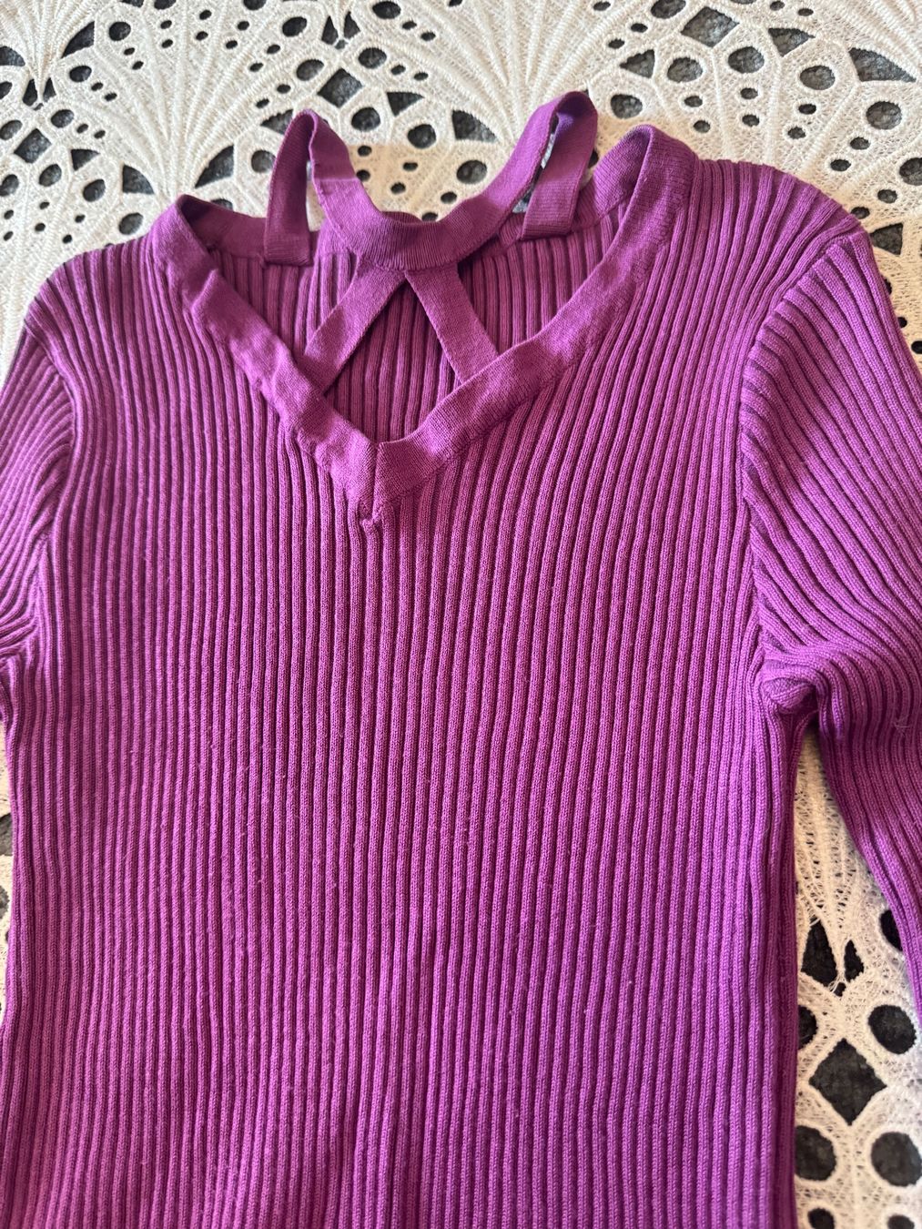 Maglioni & Felpe: Lila strickpullover mit gekreuztem V- Ausschnitt Gr S Geripp – Usato da Frenkendorf venduto da Style365 6