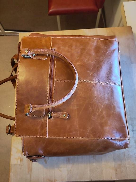 Taschen für Damen: Neue Ledertasche – Gebraucht aus Bern von m_k_62gv 3