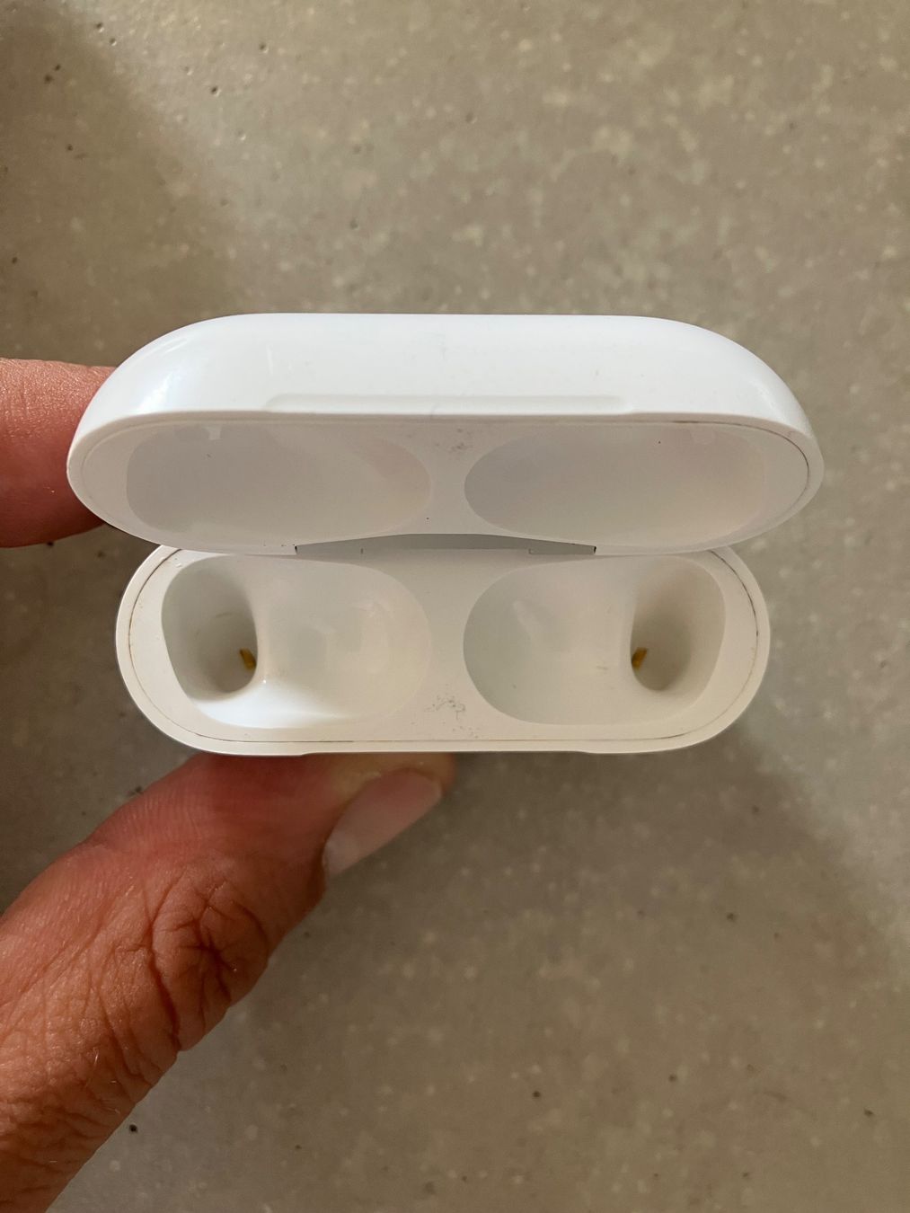 Apple Casques audio: APPLE Air Pods Pro 2 – D'occasion à Lausanne par mr.v 3
