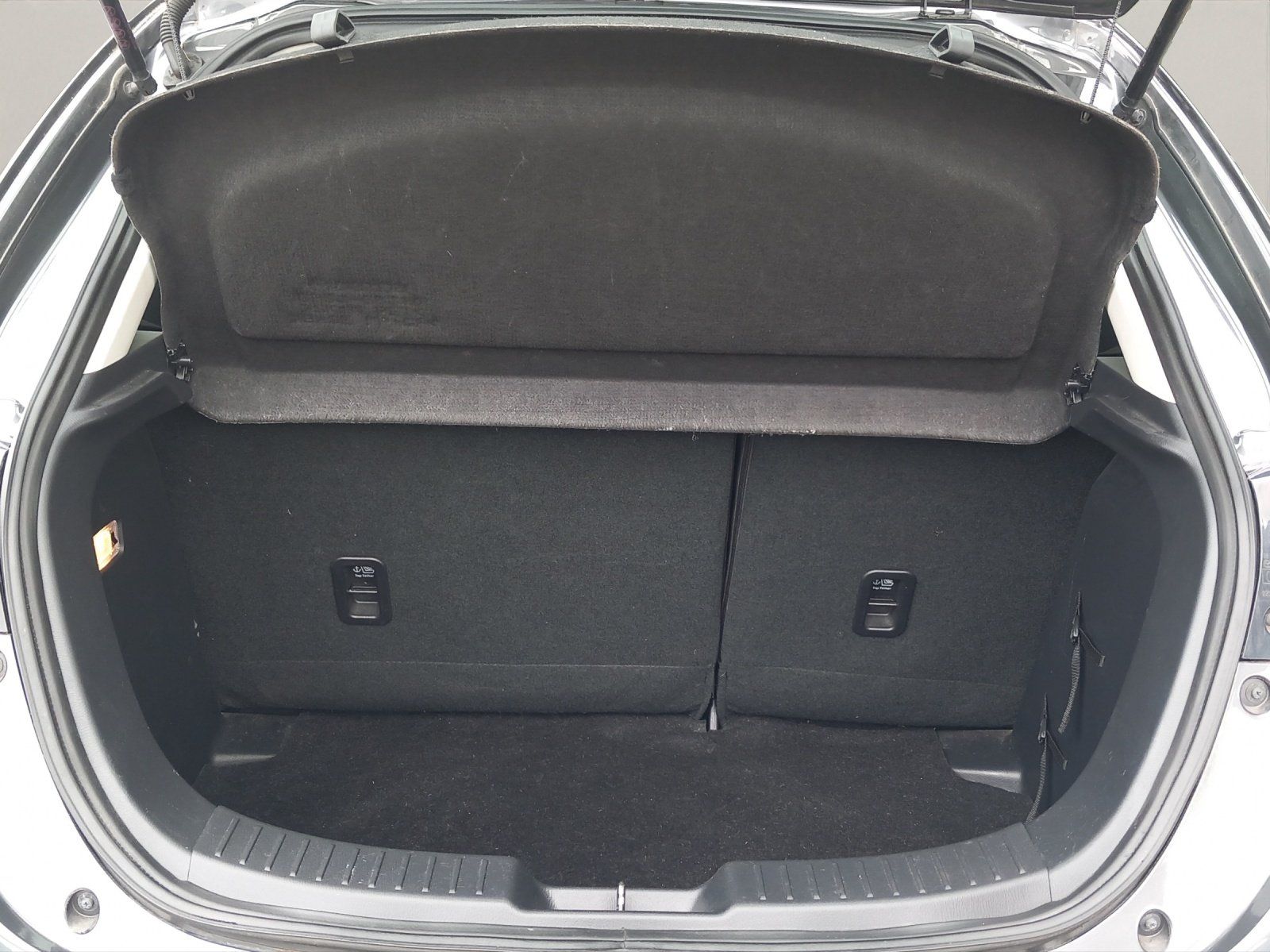 Mazda Automobili: Mazda 2 S-G 90 Ambition 2 – Usato da Ebikon venduto da Garage-Bolzern-Koch 7