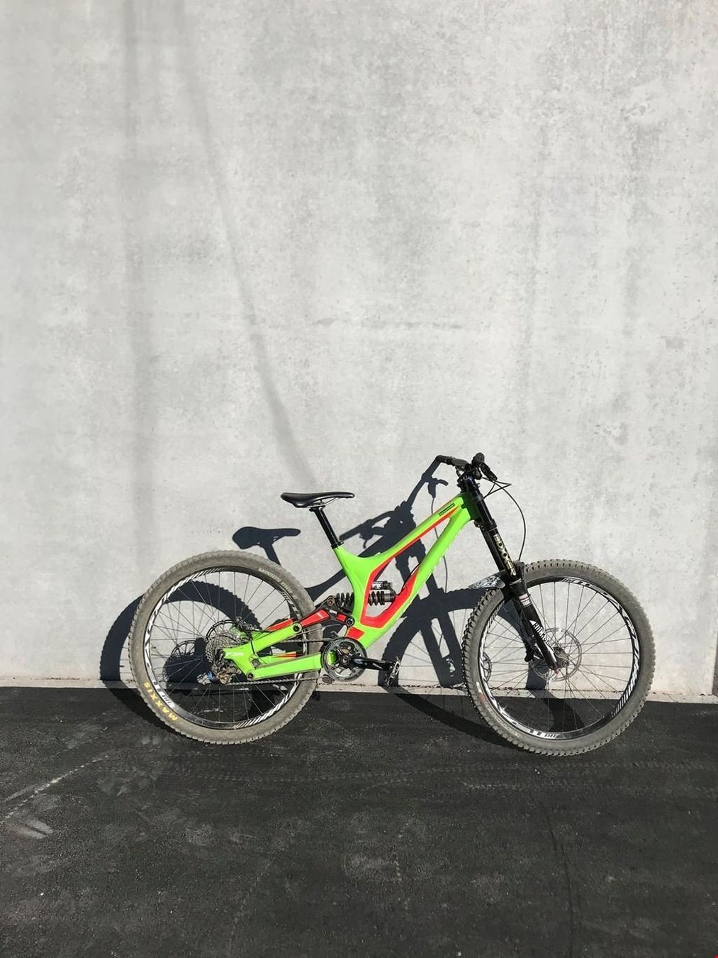 Specialized Biciclette: Specialized Mountainbike Downhill – Usato da Wattwil venduto da threeone_31