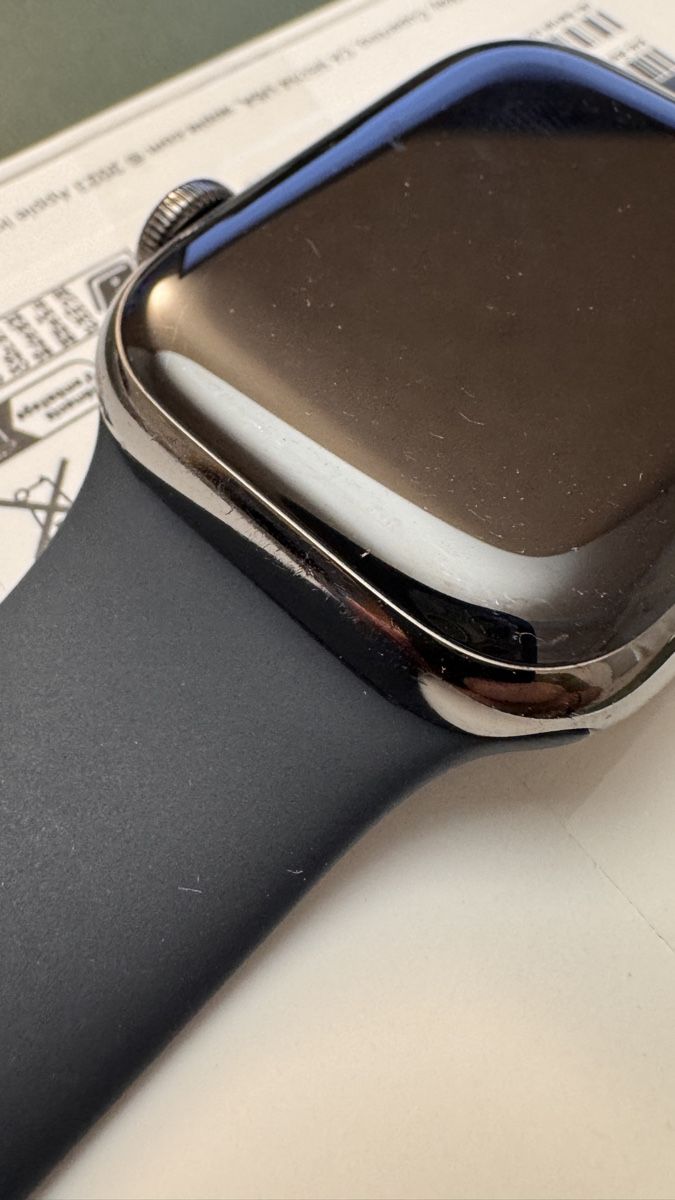 Apple Smartwatch: Apple Watch Edelstahl Series 9 41mm Graphite  – D'occasion à Wolfwil par HerrZg 3