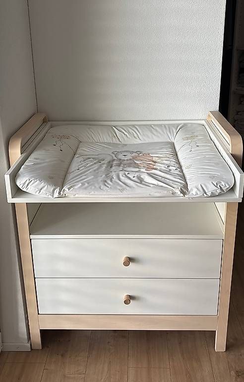 Tables à langer & accessoires: Wickeltisch/ Komode – D'occasion à Emmen par Granini1987 1