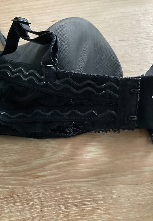 Autres dessous: Damenunterwäsche – D'occasion à Grüt (Gossau ZH) par hecht011 1