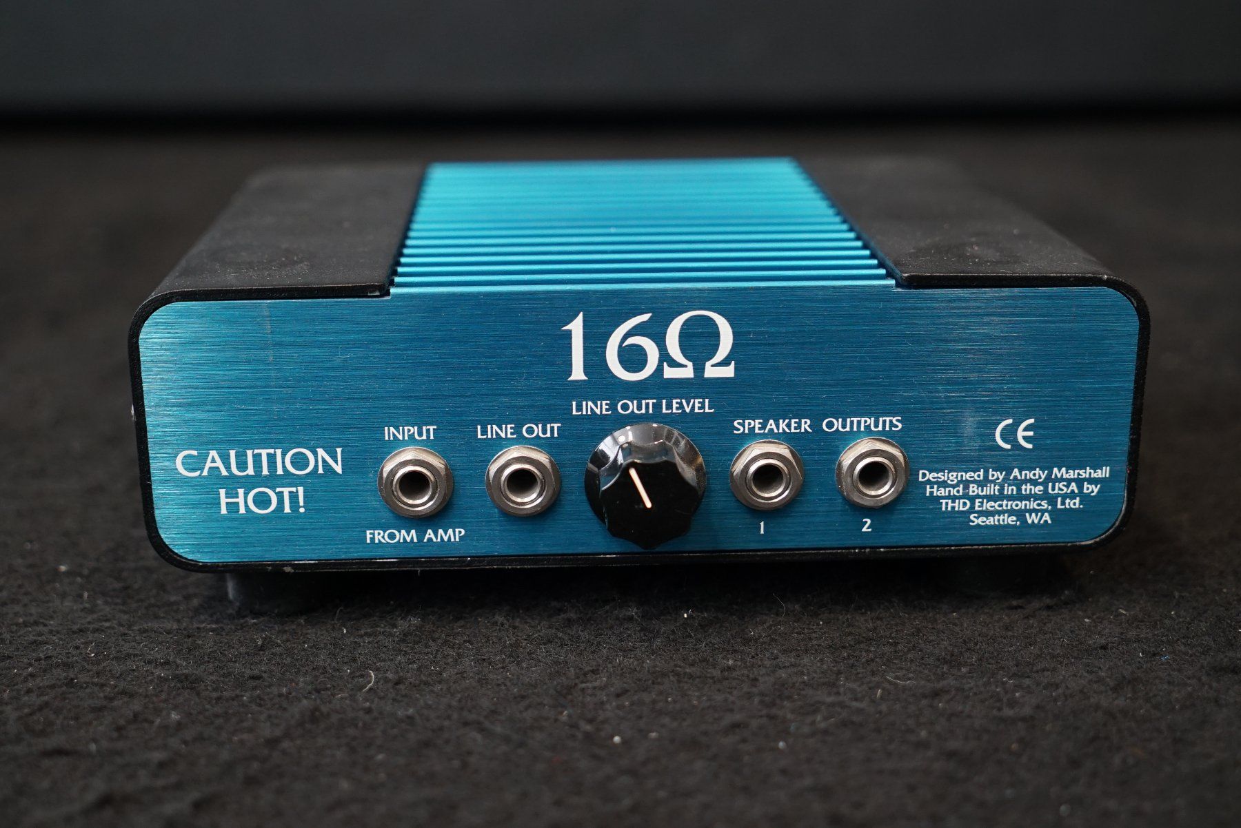 Amplificateurs: THD Hot Plate Power Reactive Attenuator 16 Ohm Blue – D'occasion à Ortschwaben par Musictrade 2