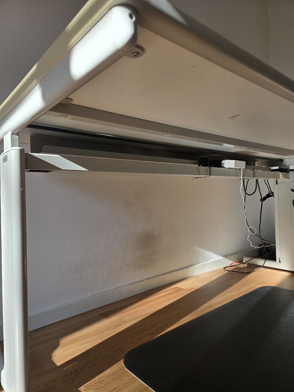 Scrivanie: Pult/Schreibtisch breite 160cm – Usato da Solothurn venduto da hewlettundPackard 2